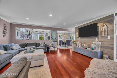 45 Candlewick Court Matawan NJ 07747