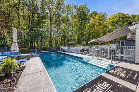 45 Candlewick Court Matawan NJ 07747