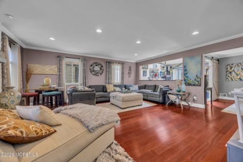 45 Candlewick Court Matawan NJ 07747