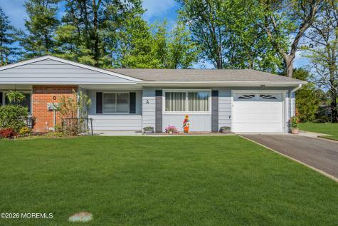 8 Montana Drive Manchester NJ 08759
