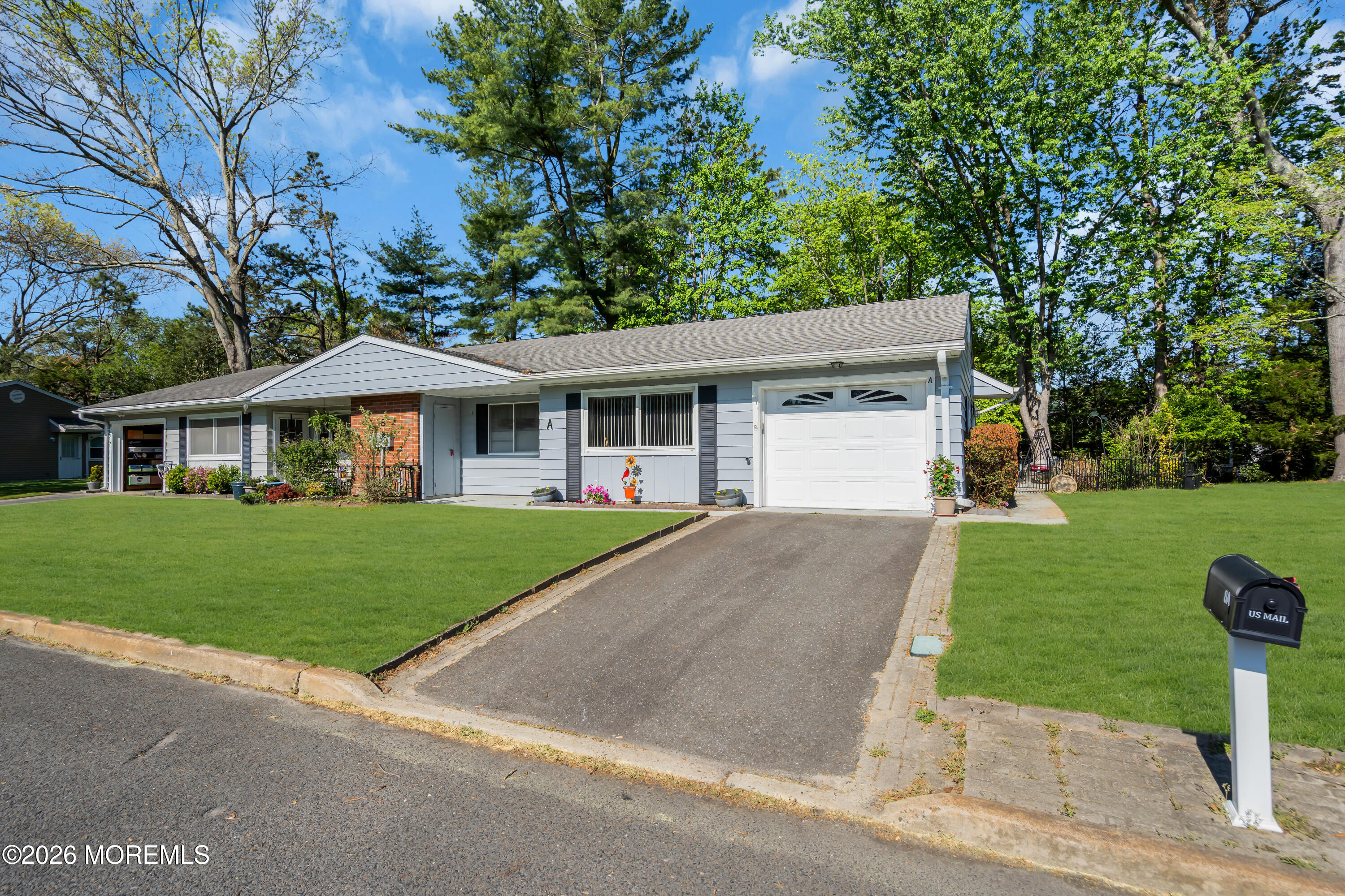 8 Montana Drive Manchester NJ 08759