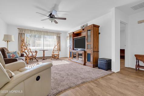 8 Montana Drive Manchester NJ 08759