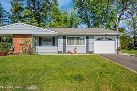 8 Montana Drive Manchester NJ 08759