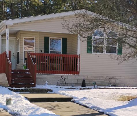 1208 Winding Brook Way Whiting NJ 08759