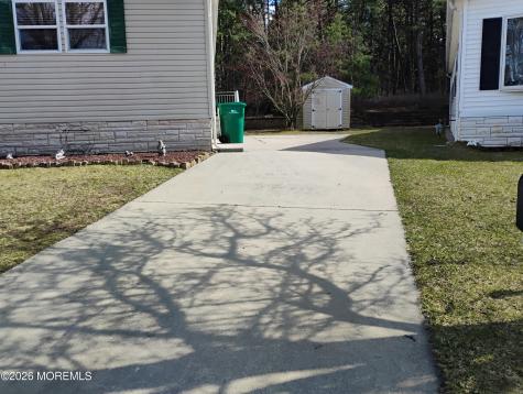 1208 Winding Brook Way Whiting NJ 08759