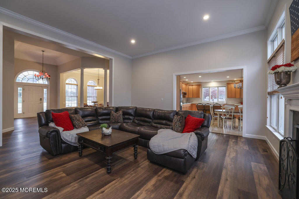 5 Popper Street Manahawkin NJ 08050