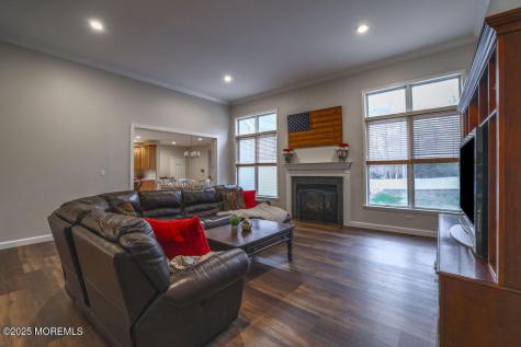 5 Popper Street Manahawkin NJ 08050
