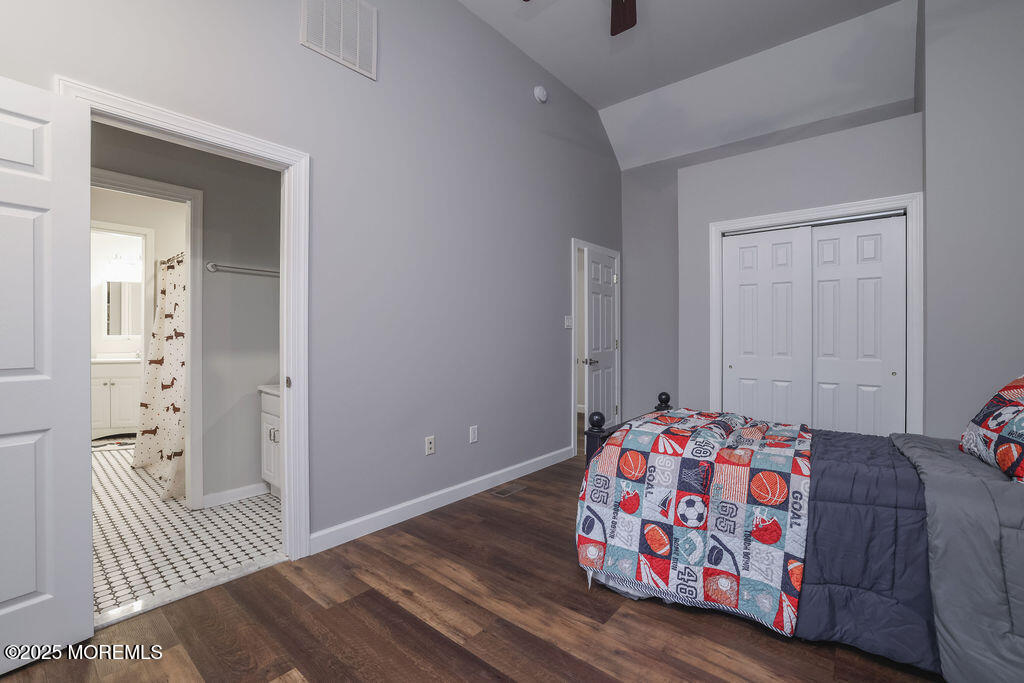 5 Popper Street Manahawkin NJ 08050