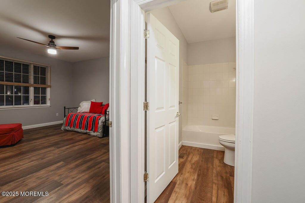 5 Popper Street Manahawkin NJ 08050