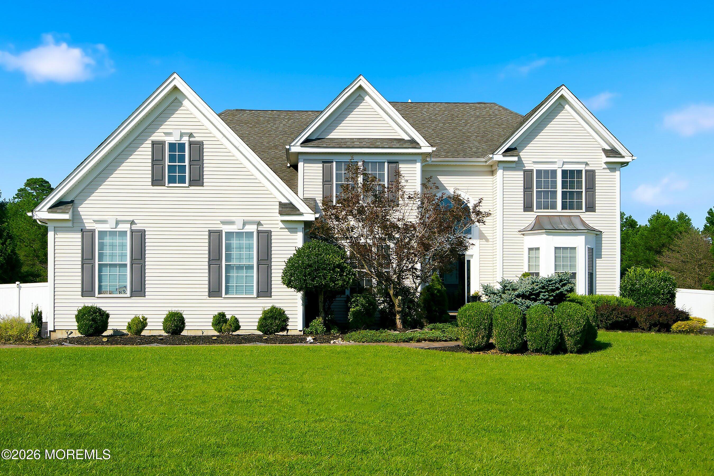 43 Oxford Circle Southampton NJ 08088