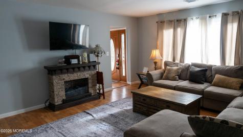 484 Woodhaven Boulevard SE Bayville NJ 08721