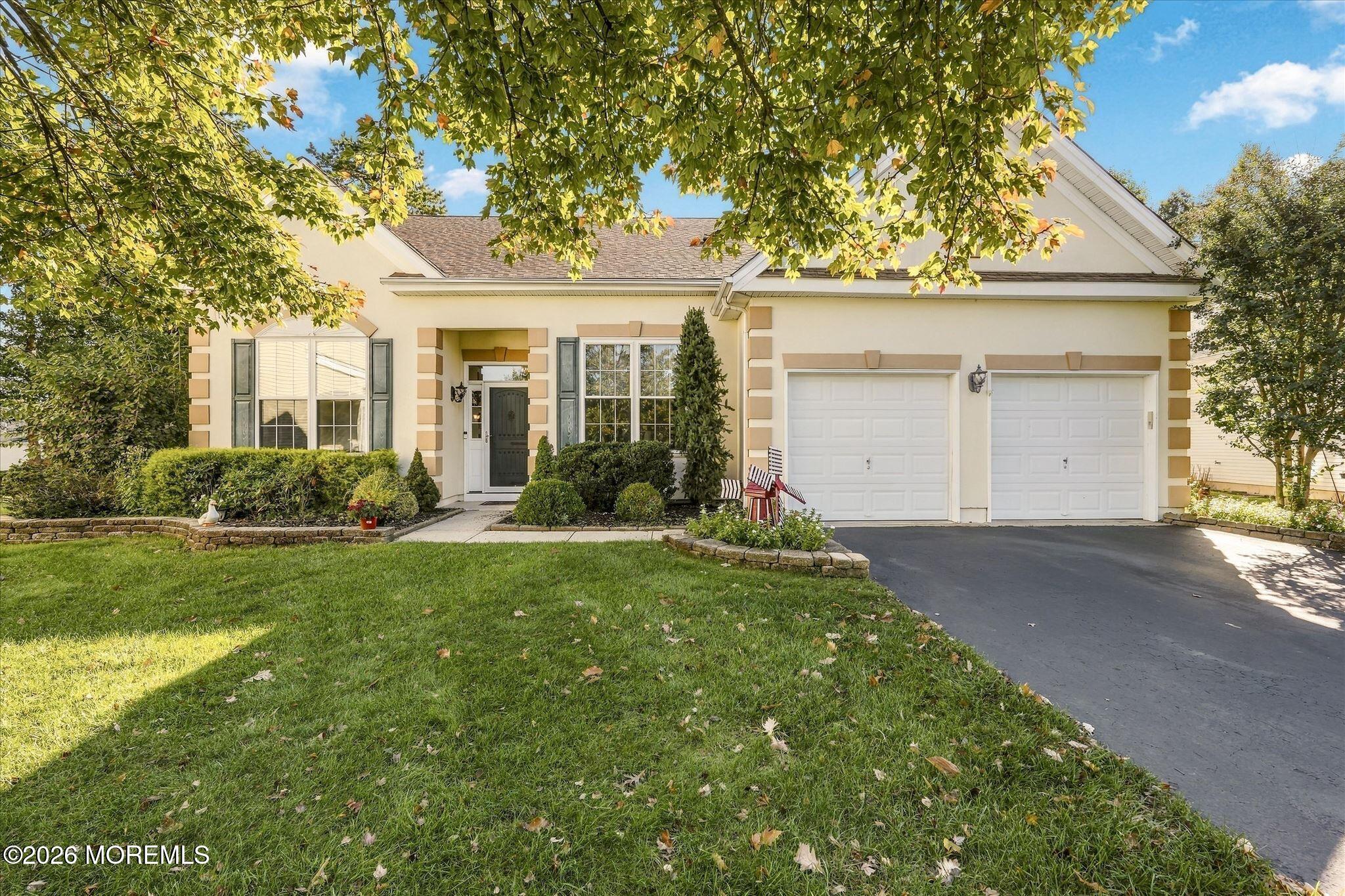 21 Headwaters Place Barnegat NJ 08005