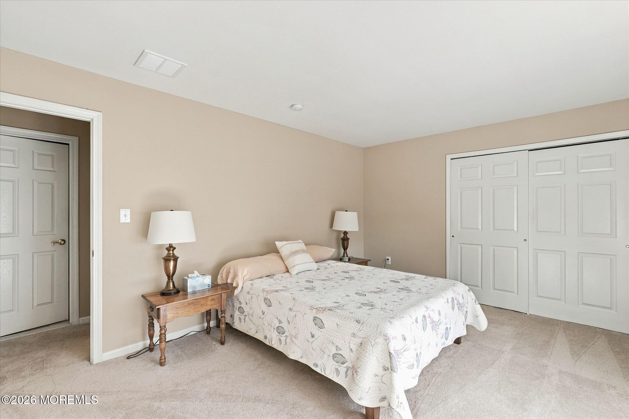 21 Headwaters Place Barnegat NJ 08005