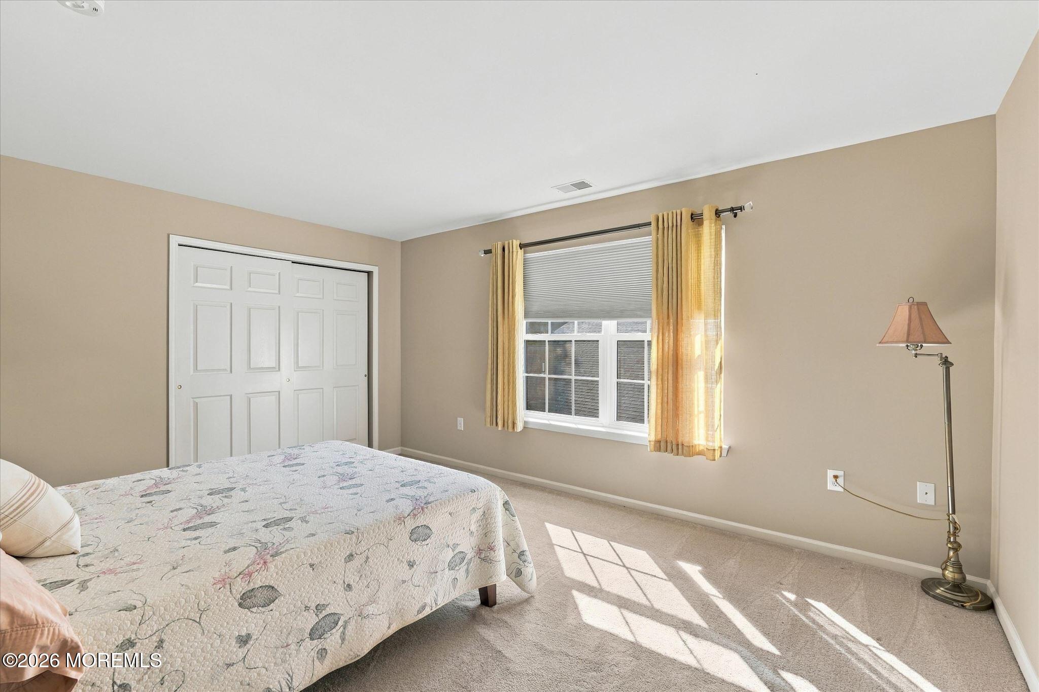 21 Headwaters Place Barnegat NJ 08005