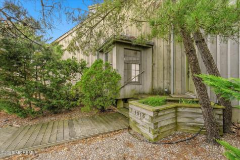 1515 Ivy Road Point Pleasant NJ 08742