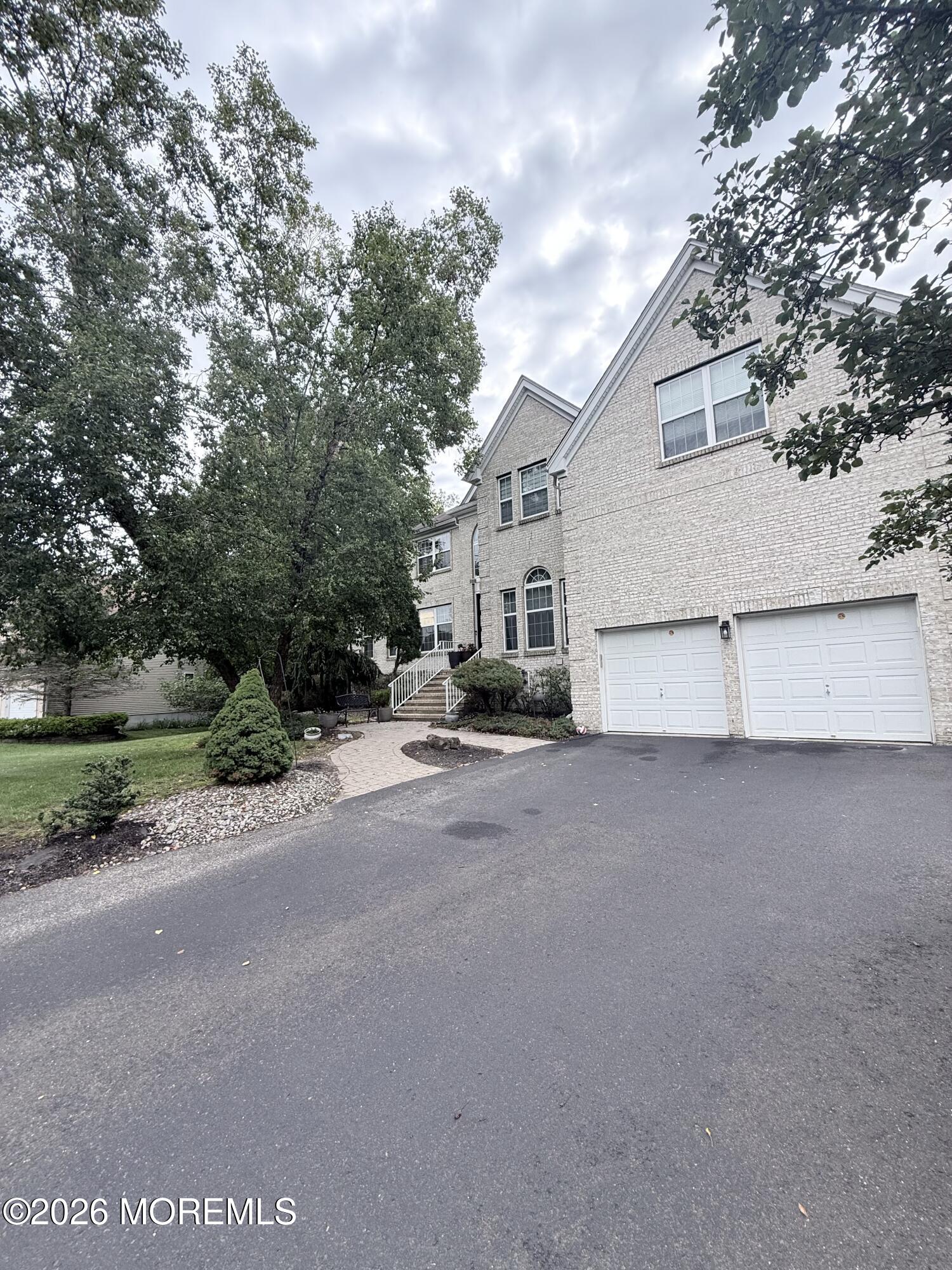 2 Amanda Court Manalapan NJ 07726