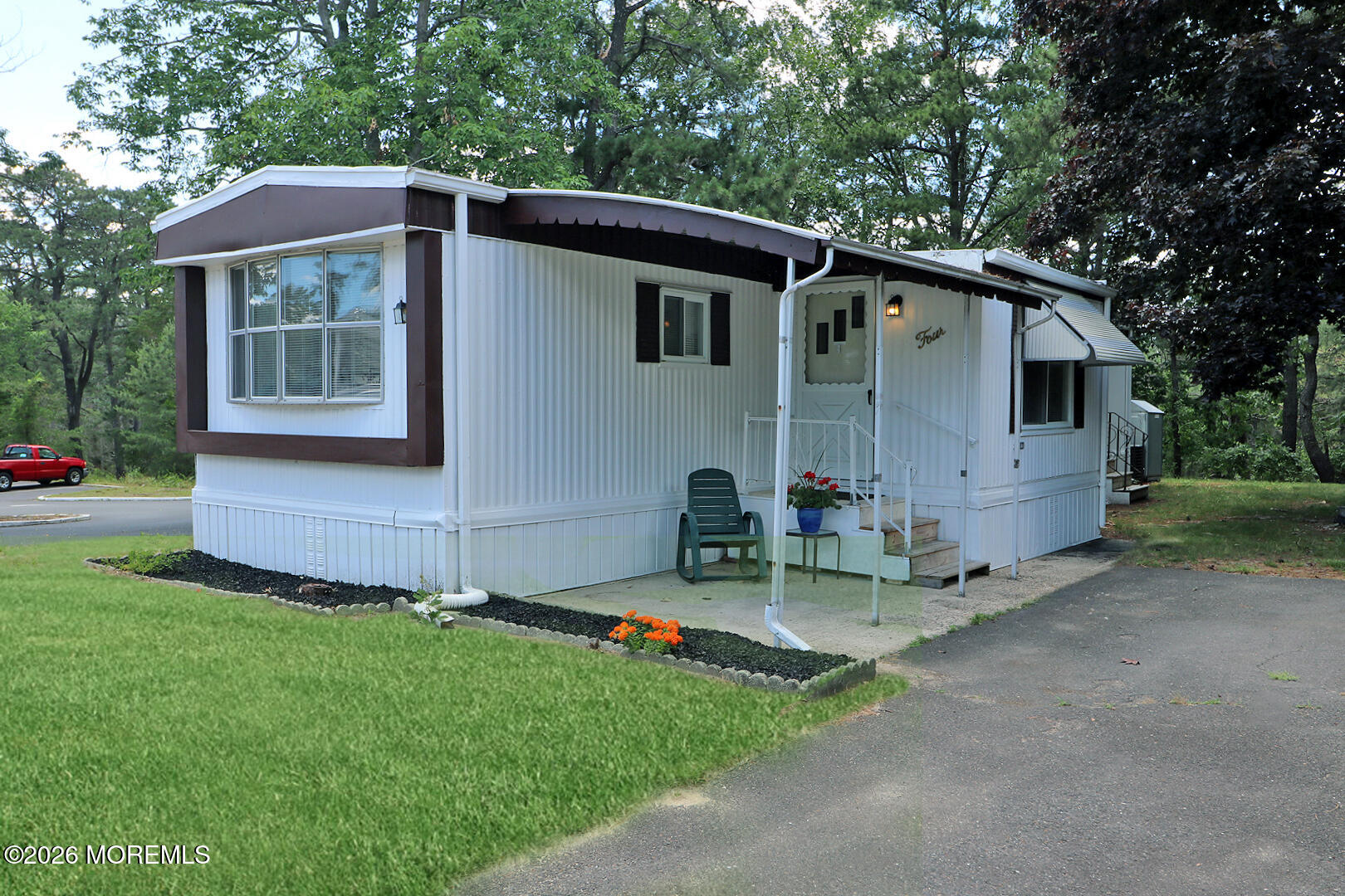 4 Fox Street Whiting NJ 08759