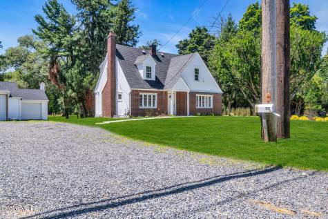 118 State Route 34 Holmdel NJ 07733
