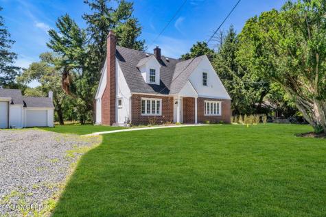118 State Route 34 Holmdel NJ 07733