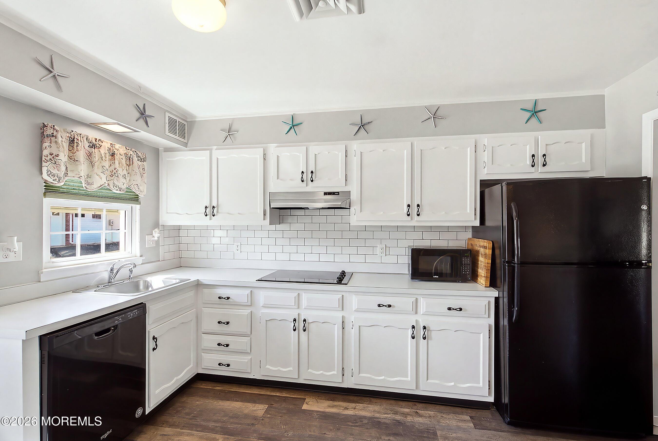 1005B Aberdeen Drive Lakewood NJ 08701