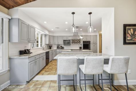 3 Warren Drive Marlboro NJ 07746