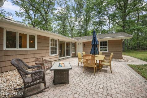 3 Warren Drive Marlboro NJ 07746