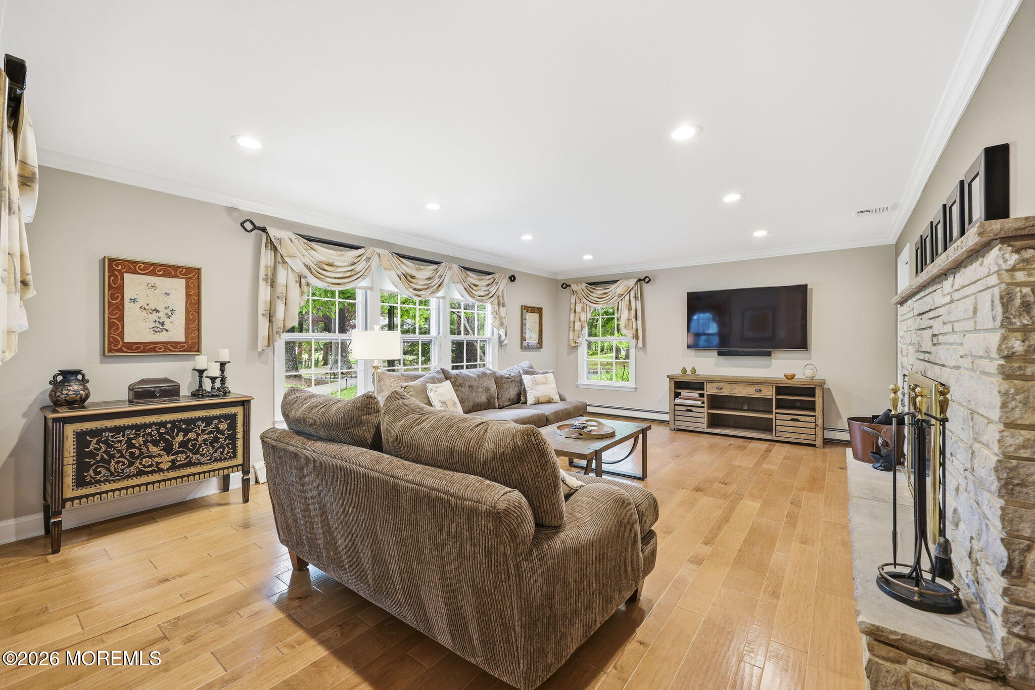 3 Warren Drive Marlboro NJ 07746