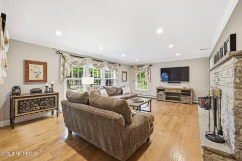3 Warren Drive Marlboro NJ 07746