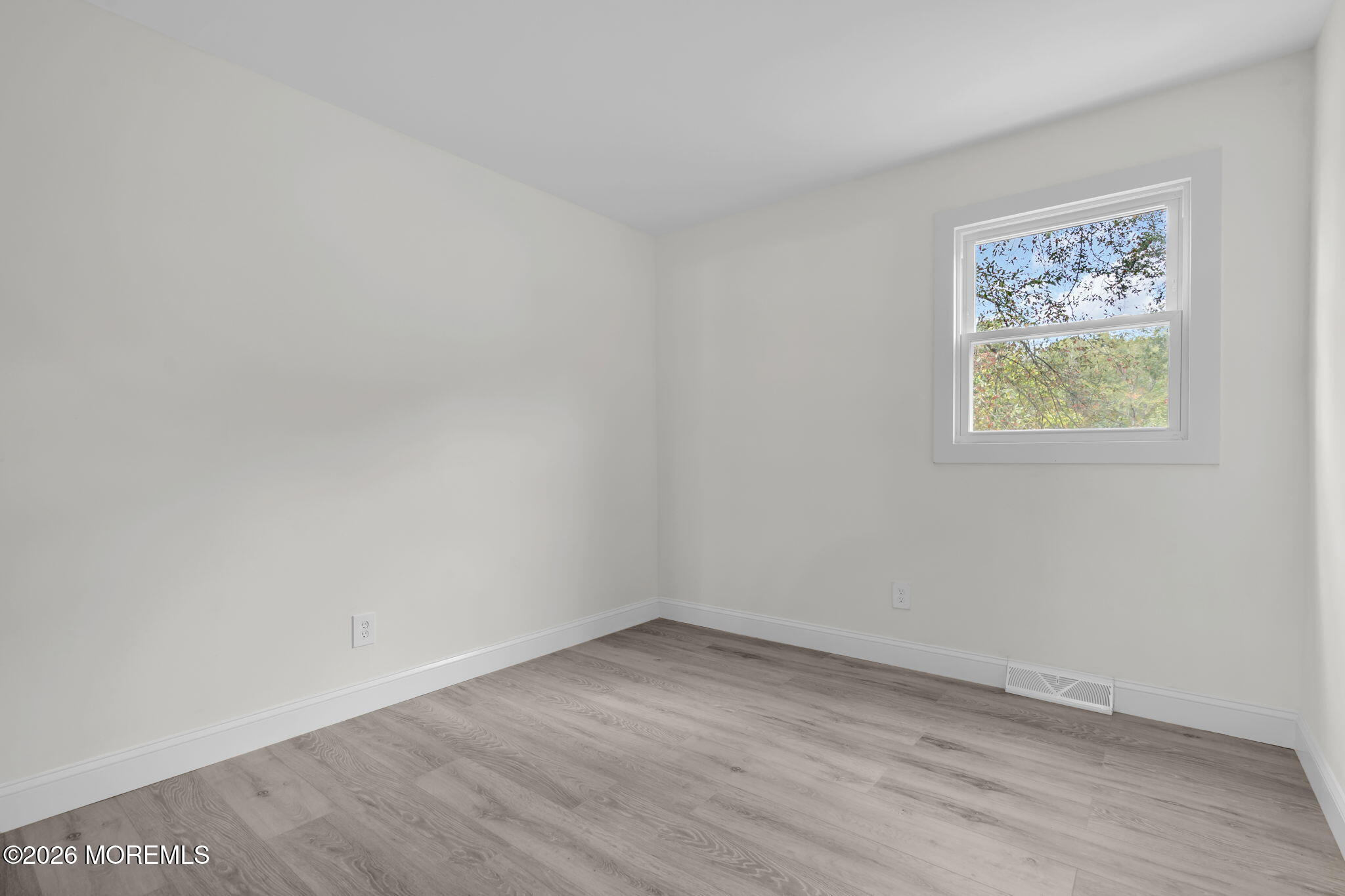 408 New Road Southampton NJ 08088