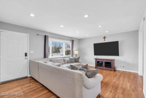 709 Hillview Drive Neptune Township NJ 07753