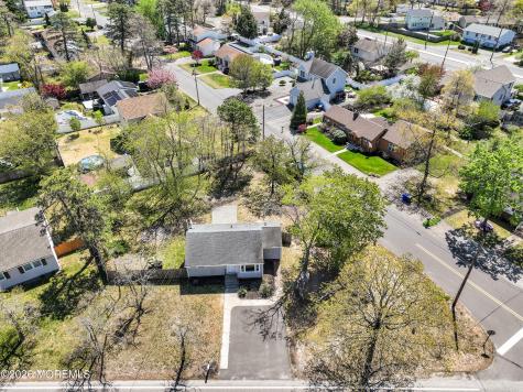838 Maple Avenue Brick NJ 08724
