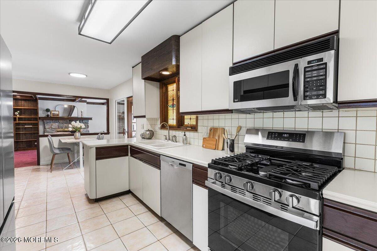 11 Galloping Hill Road Holmdel NJ 07733