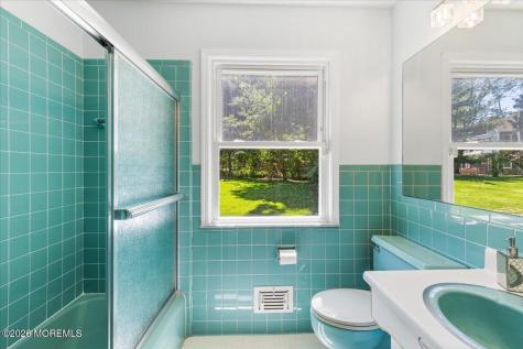 11 Galloping Hill Road Holmdel NJ 07733