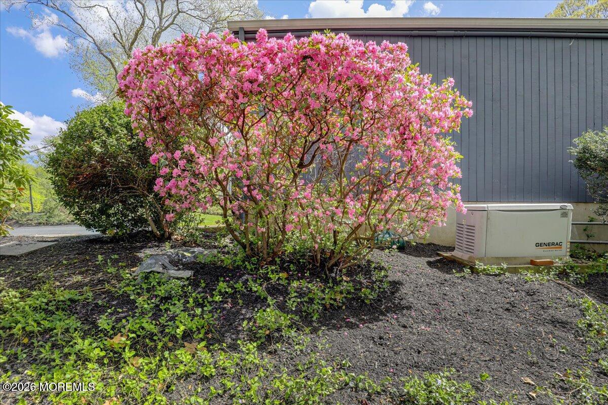 11 Galloping Hill Road Holmdel NJ 07733