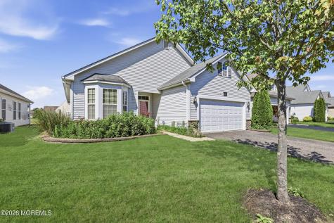 70 Eagle Ridge Circle Lakewood NJ 08701