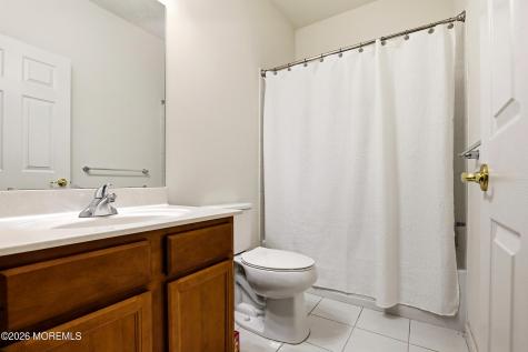 70 Eagle Ridge Circle Lakewood NJ 08701