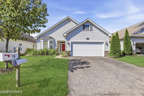 70 Eagle Ridge Circle Lakewood NJ 08701