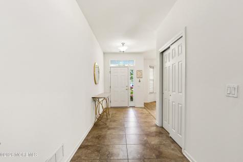 70 Eagle Ridge Circle Lakewood NJ 08701