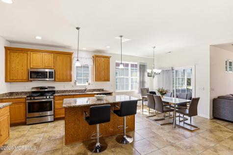 70 Eagle Ridge Circle Lakewood NJ 08701