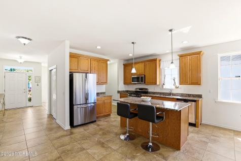 70 Eagle Ridge Circle Lakewood NJ 08701