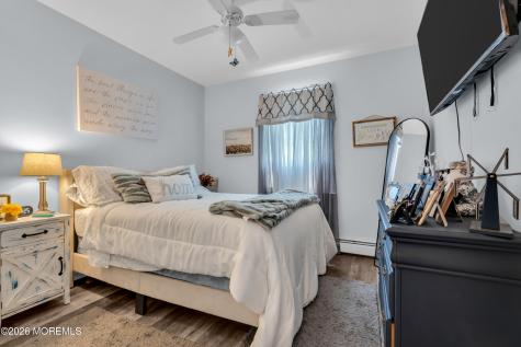 8 Lincoln Court Keansburg NJ 07734