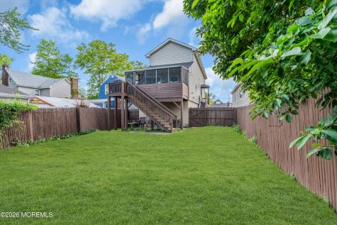 8 Lincoln Court Keansburg NJ 07734