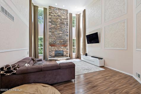 26 Chiswick Court Jackson NJ 08527