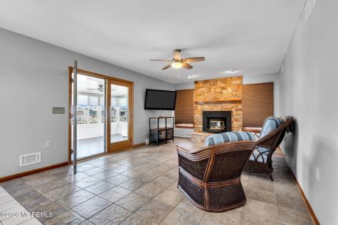402 Atlantic City Court Lanoka Harbor NJ 08734
