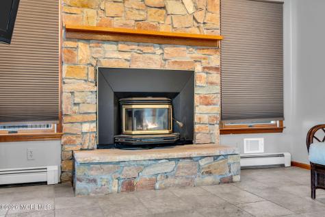 402 Atlantic City Court Lanoka Harbor NJ 08734