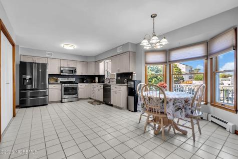 402 Atlantic City Court Lanoka Harbor NJ 08734