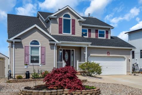 402 Atlantic City Court Lanoka Harbor NJ 08734