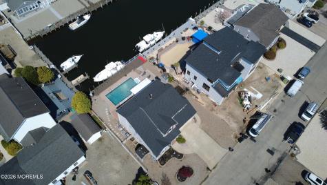 402 Atlantic City Court Lanoka Harbor NJ 08734