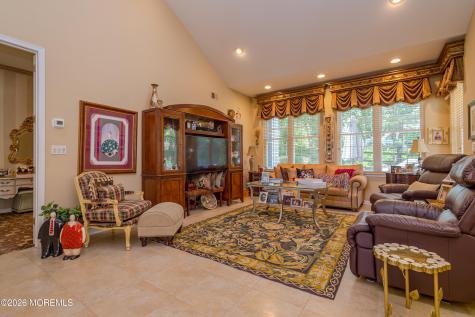 90 Turnberry Drive Monroe NJ 08831