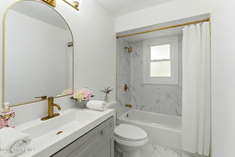 77 Carlton Avenue Piscataway Twp NJ 08854